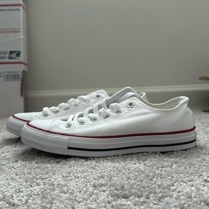 Converse Chuck Taylor All Star Low, white, US Women’s 8/ Men’s 6, No tags/box.